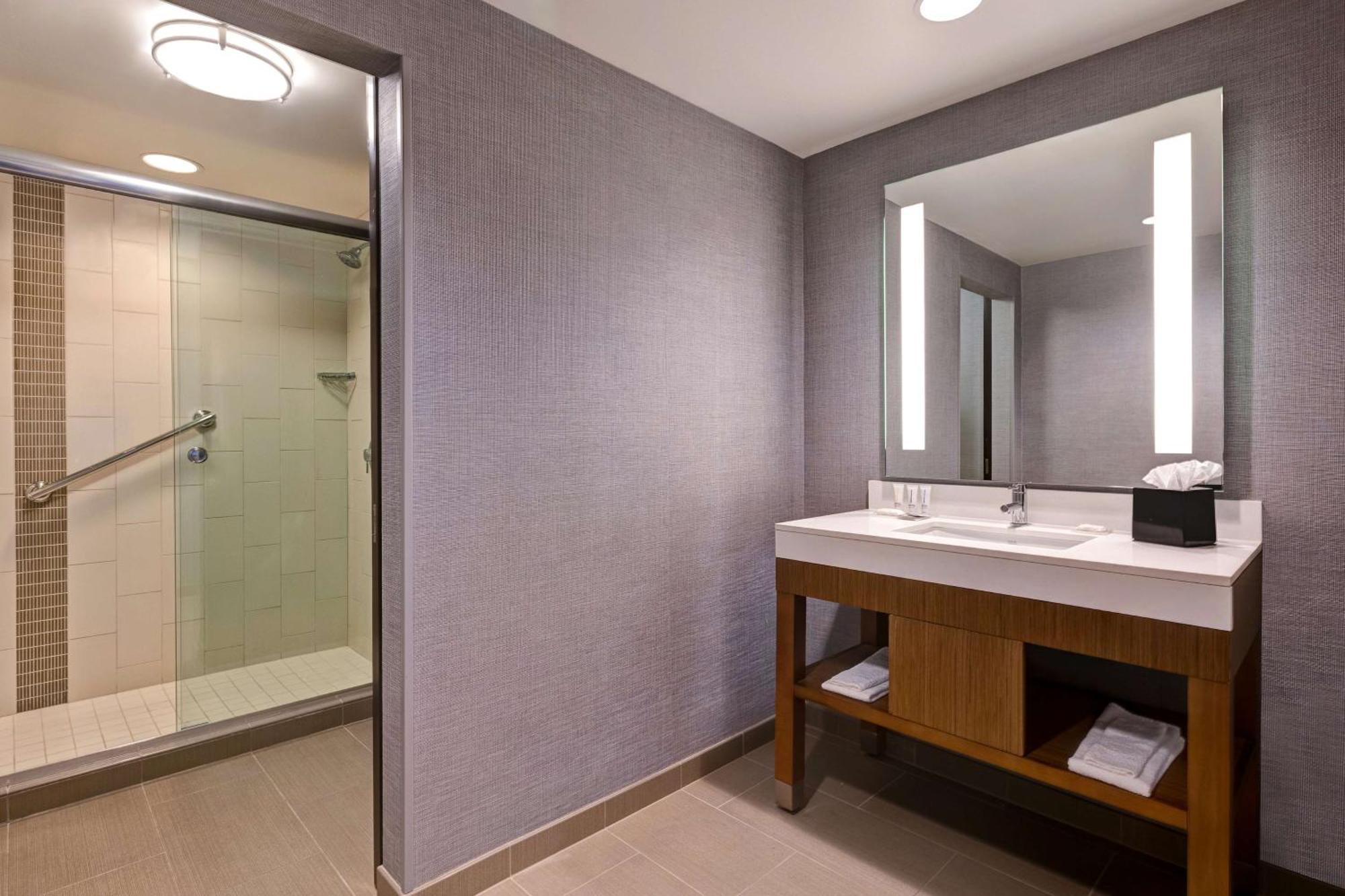 Hyatt Place Bloomington / Normal Luaran gambar