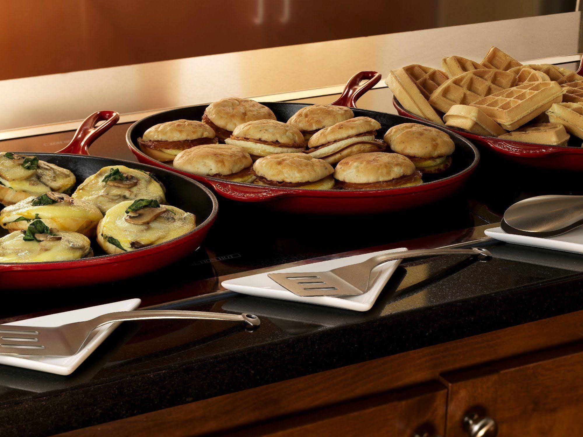 Hyatt Place Bloomington / Normal Luaran gambar